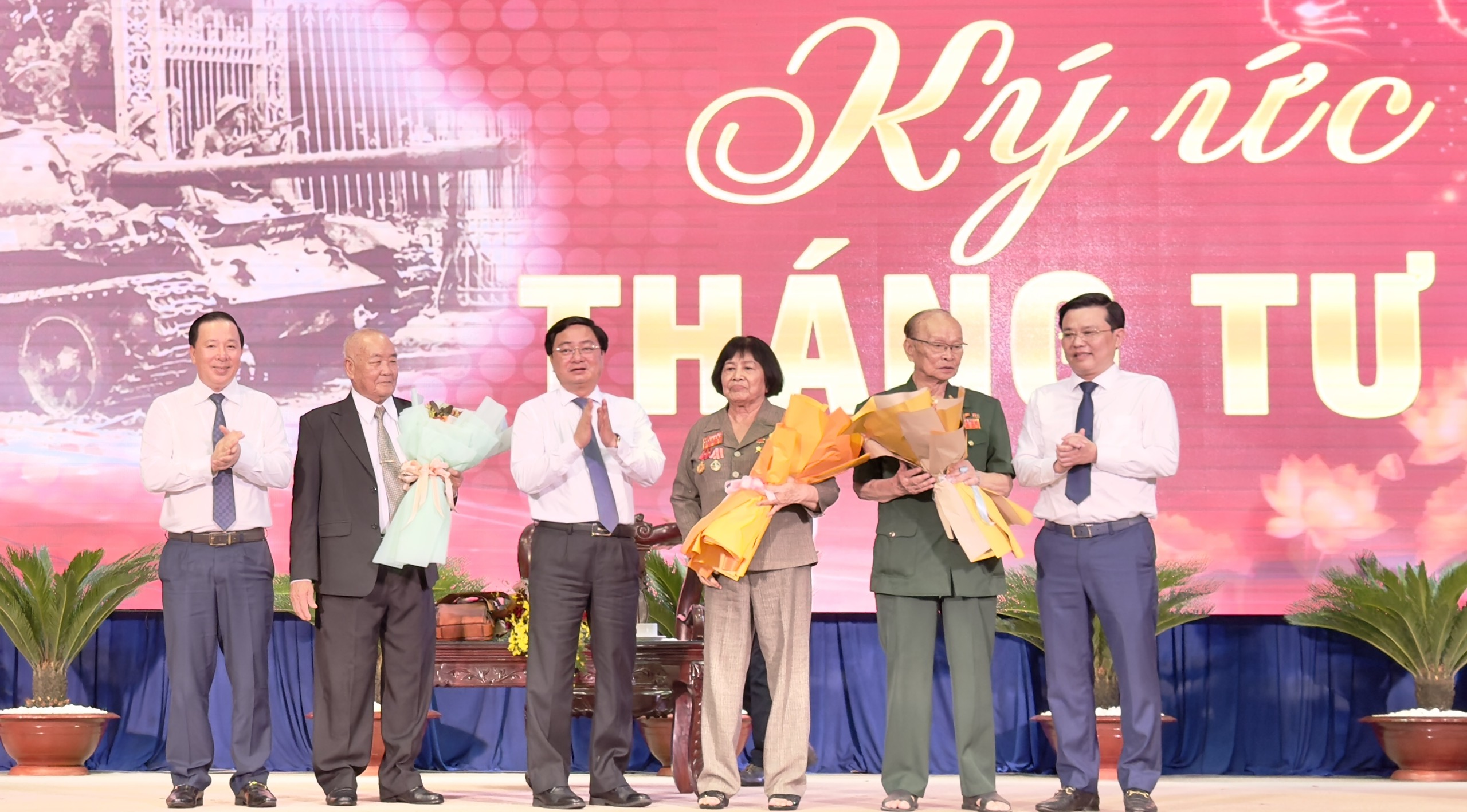 Lễ kỷ niệm 50 năm Ngày giải phóng tỉnh Long An và giải phóng miền Nam, thống nhất đất nước